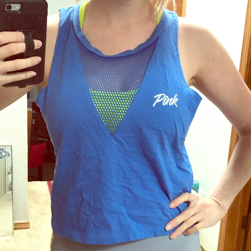Bundle of 2 workout tops PINK (M)